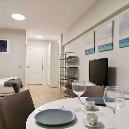 Guajara Modern Puerto de la Cruz (Tenerife)