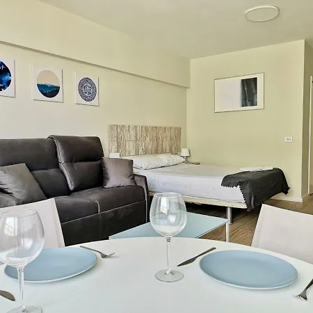 Guajara Modern * Puerto de la Cruz (Tenerife)