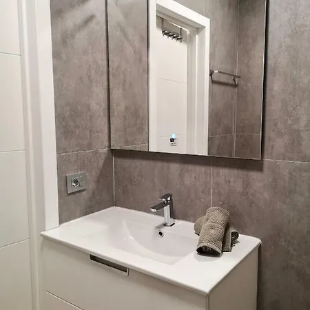 Guajara Modern Apartman